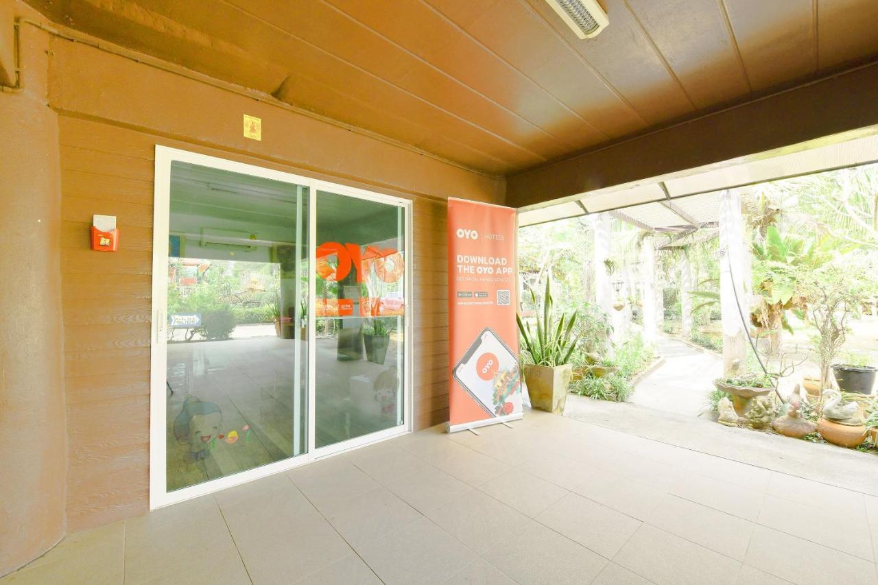 Oyo 536 Reuan Kanthima Ban Laem Chabang Ngoại thất bức ảnh