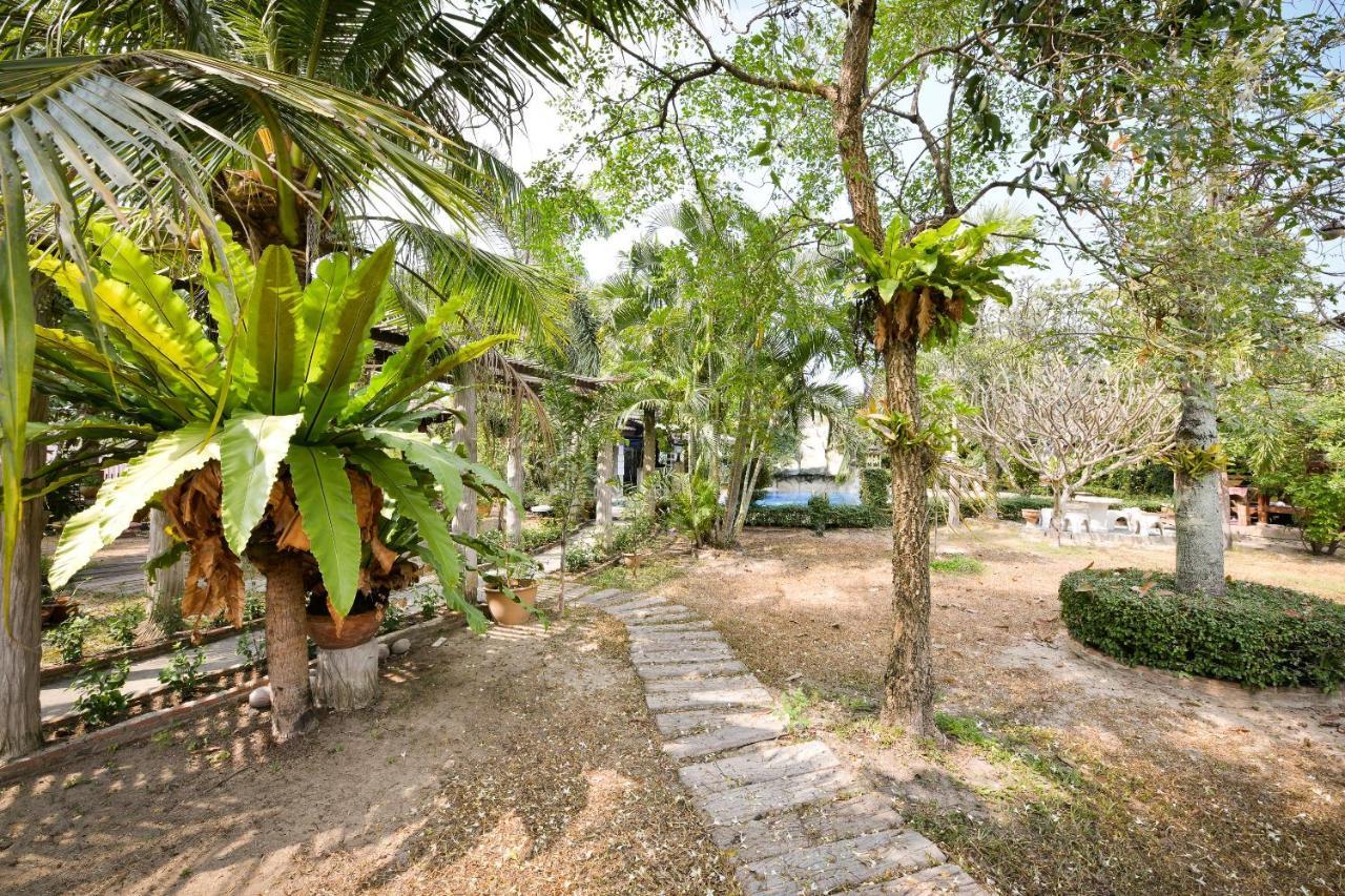 Oyo 536 Reuan Kanthima Ban Laem Chabang Ngoại thất bức ảnh